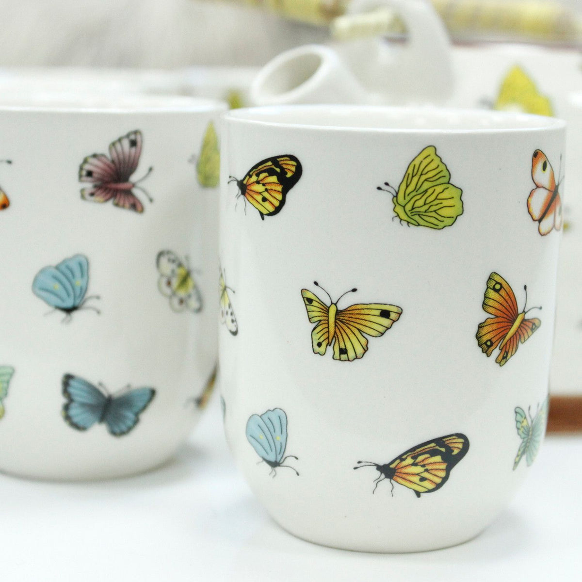 Butterfly Tea Set – Teapot & 6 Cups, 650ml Ceramic Teapot with Strainer, Gift Boxed