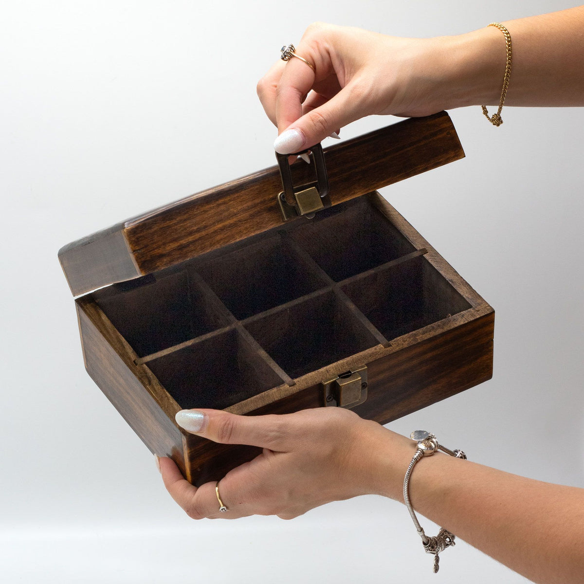 6 compartment wooden tea bag organiser