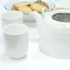 Classic White Tea Set – Teapot & 6 Cups, 650ml Ceramic Teapot with Strainer, Gift Boxed